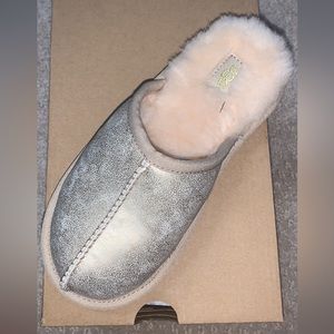 New Ugg Slippers